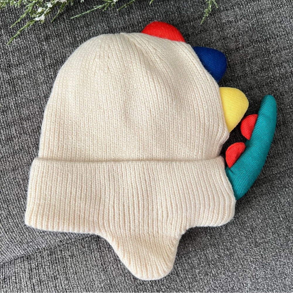 🦕 Kids Dinosaur Tail Knitted Ear Flap Beanie Double Layered Ear Protection Hat - Picture 8 of 9